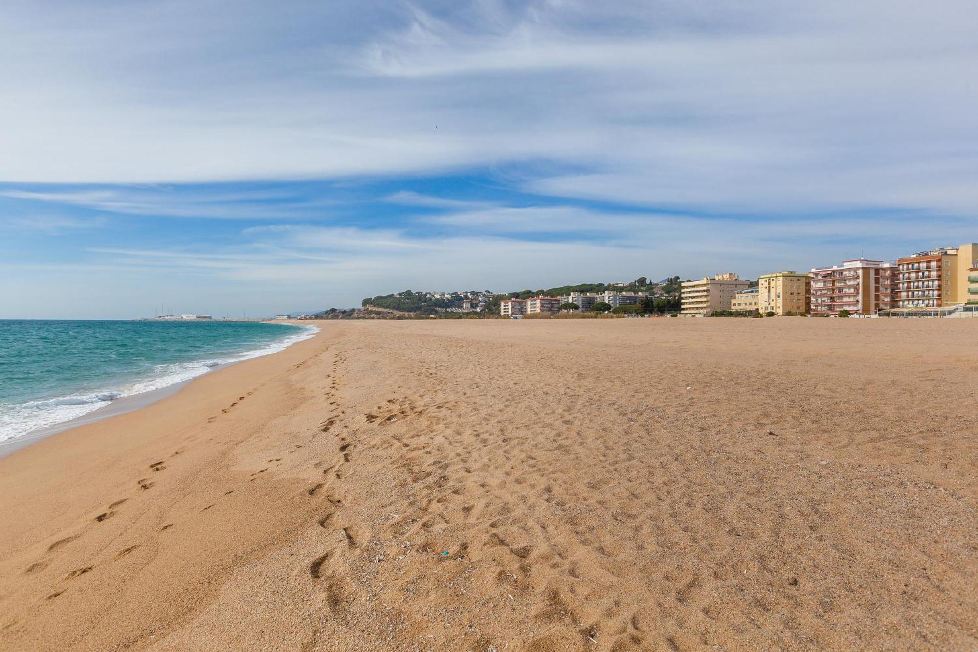 Blue Coast Apartment Canet De Mar Exterior photo